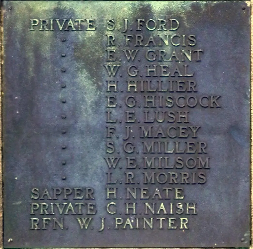 1914 - 1918 Combe Down war memorial cross plaques - Ford to Painter