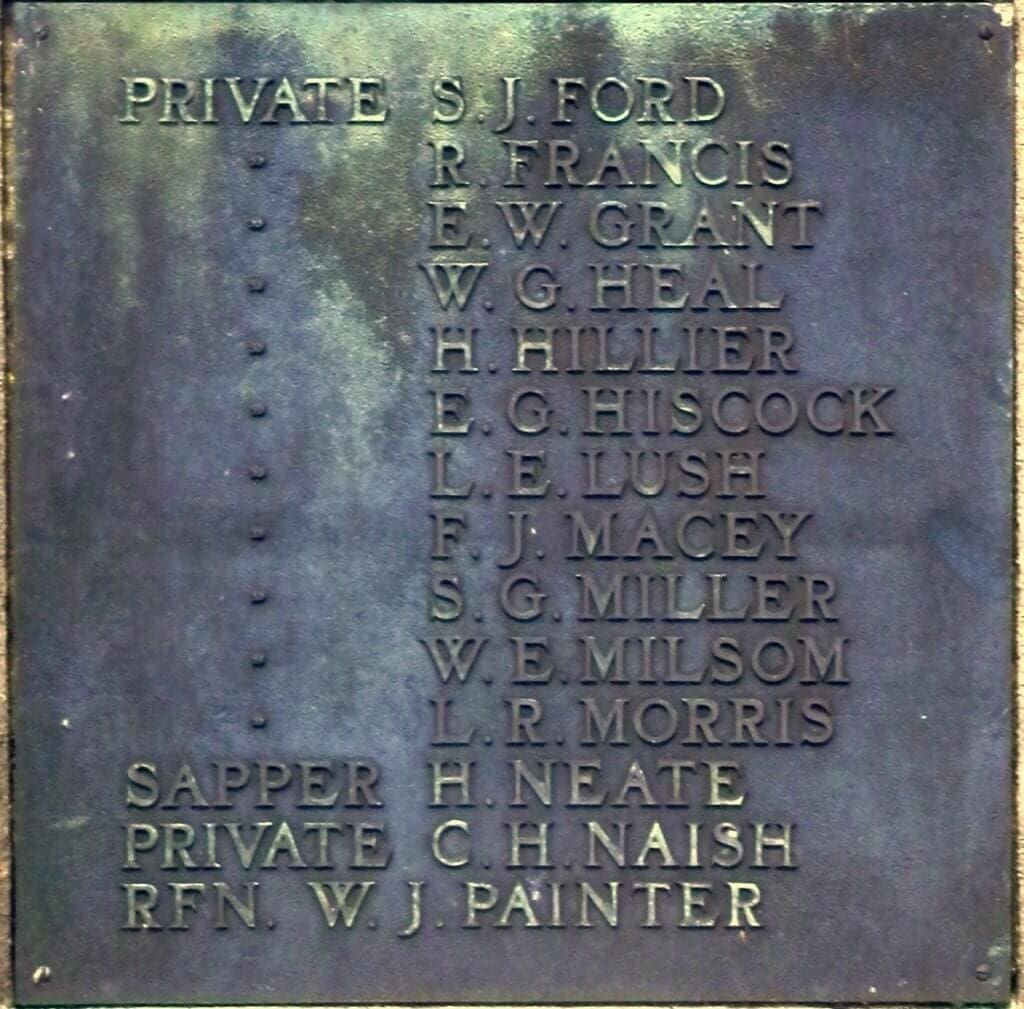 1914 1918 combe down war memorial cross plaques ford to painter 1024x1009